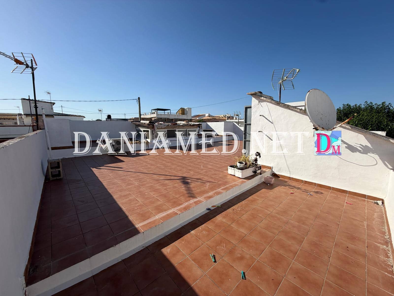 4 bedroom Terraced Villa for sale in Oliva - € 199,000 (Ref: 9782487)