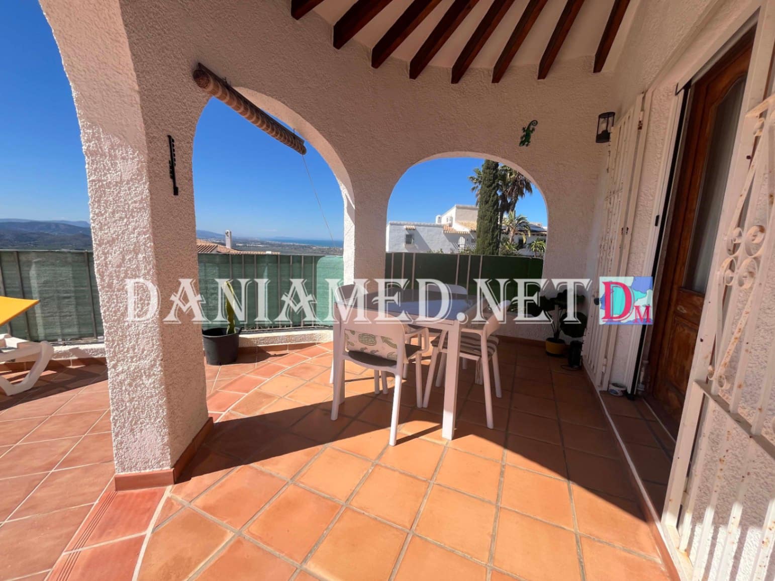 2 makuuhuone Huvila myytävänä paikassa Monte Pego mukana uima-altaan 
autotalli - 430 000 € (Ref: 9782488)