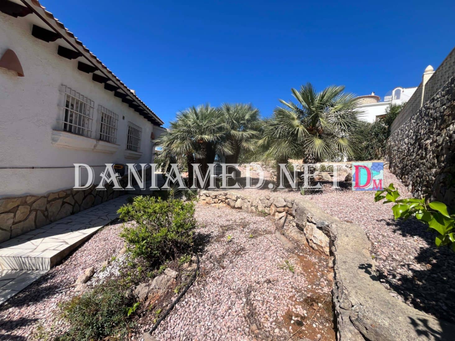 2 makuuhuone Huvila myytävänä paikassa Monte Pego mukana uima-altaan 
autotalli - 430 000 € (Ref: 9782488)