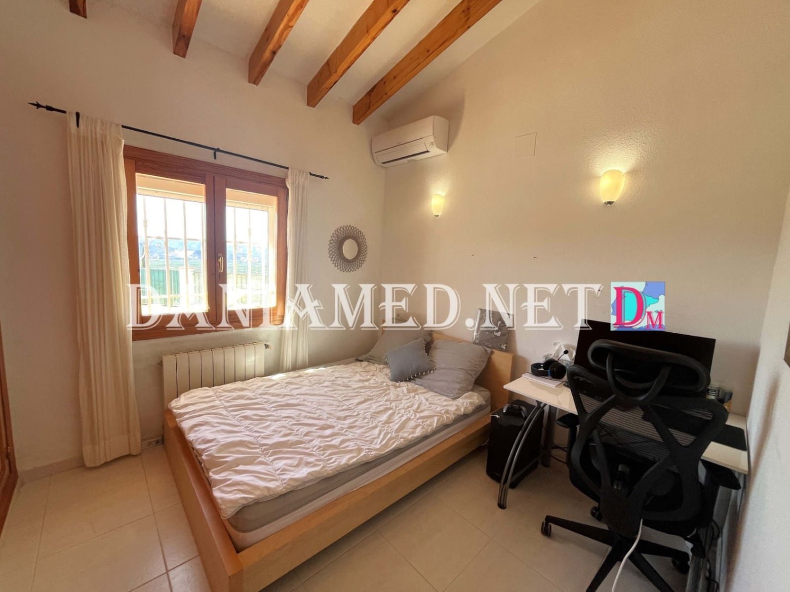 2 makuuhuone Huvila myytävänä paikassa Monte Pego mukana uima-altaan 
autotalli - 430 000 € (Ref: 9782488)