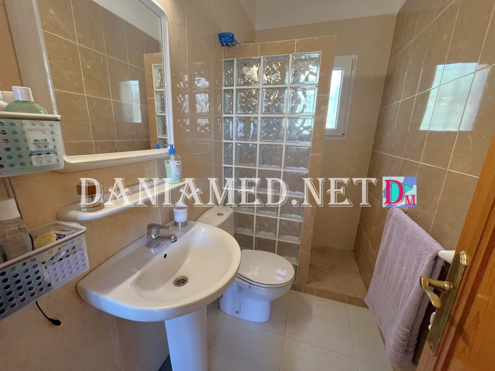 2 makuuhuone Huvila myytävänä paikassa Monte Pego mukana uima-altaan 
autotalli - 430 000 € (Ref: 9782488)