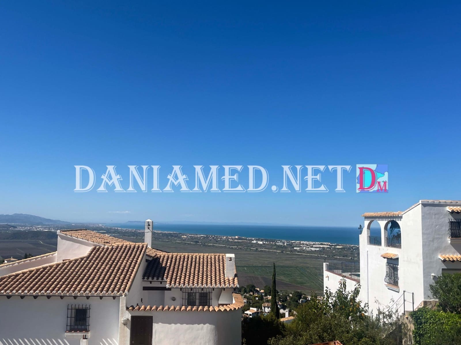 2 makuuhuone Huvila myytävänä paikassa Monte Pego mukana uima-altaan 
autotalli - 430 000 € (Ref: 9782488)