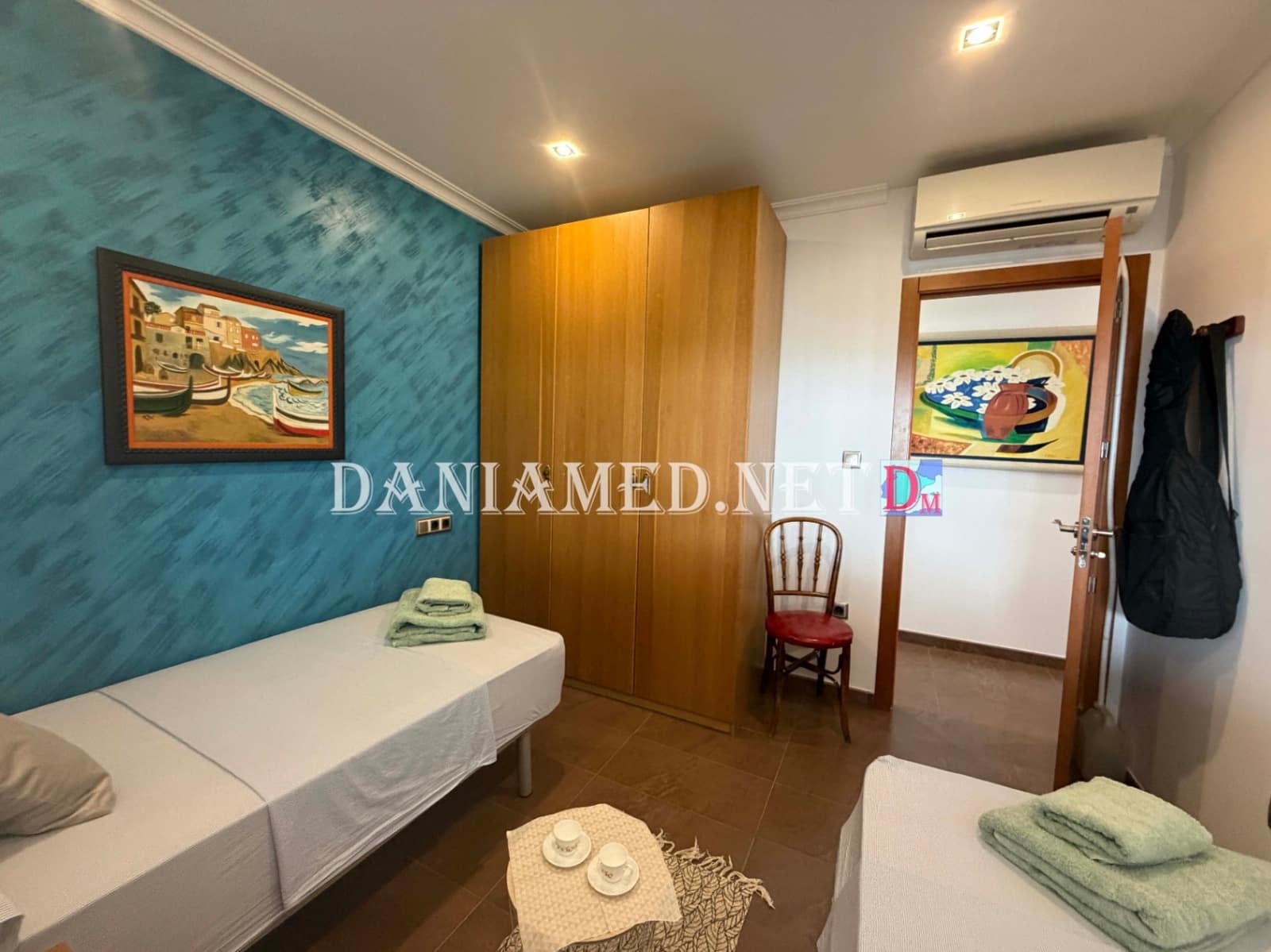 8 Zimmer Villa zu verkaufen in Oliva mit Pool Garage - 895.000 € (Ref: 9793361)