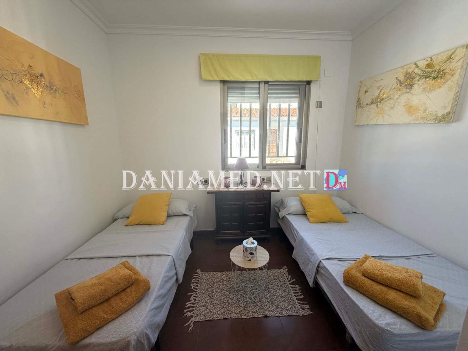 8 Zimmer Villa zu verkaufen in Oliva mit Pool Garage - 895.000 € (Ref: 9793361)