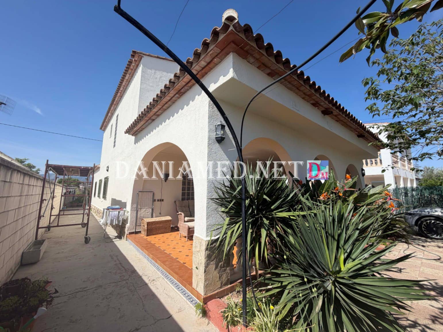 8 Zimmer Villa zu verkaufen in Oliva mit Pool Garage - 895.000 € (Ref: 9793361)