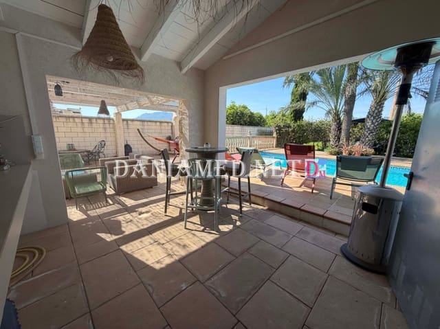 9 camera da letto Villa in vendita in Oliva Nova, Oliva con piscina garage - 895.000 € (Rif: 9793361)