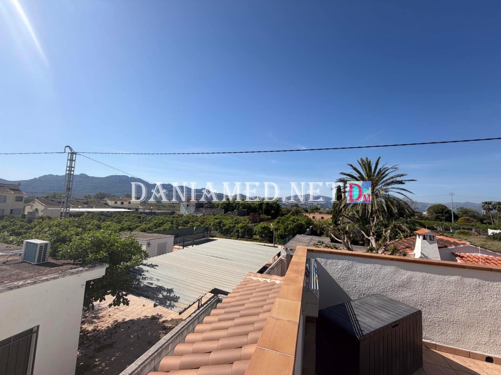 9 Zimmer Villa zu verkaufen in Oliva mit Pool Garage - 895.000 € (Ref: 9793361)