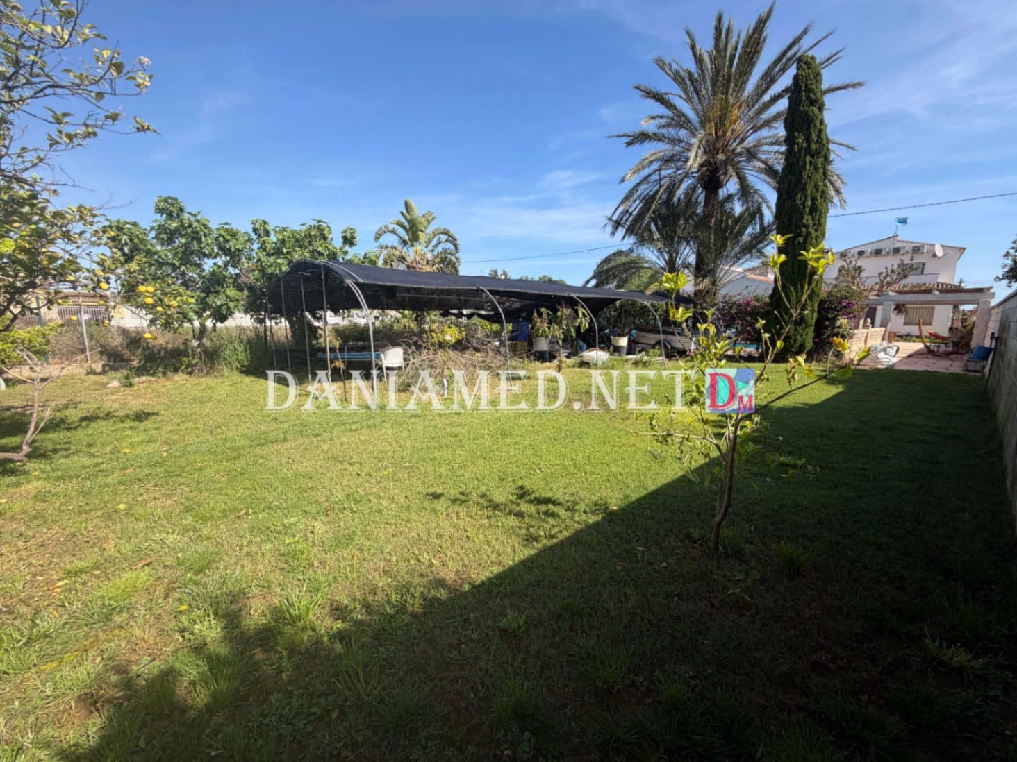 9 Zimmer Villa zu verkaufen in Oliva mit Pool Garage - 895.000 € (Ref: 9793361)