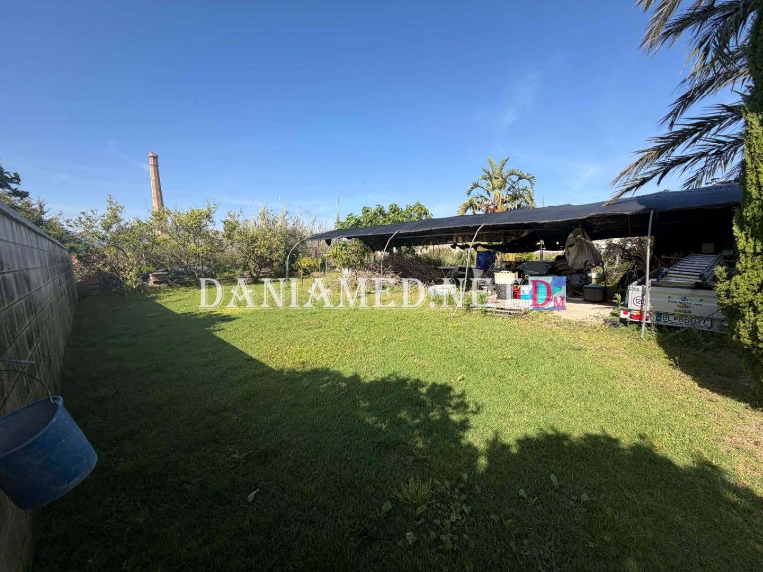 9 Zimmer Villa zu verkaufen in Oliva mit Pool Garage - 895.000 € (Ref: 9793361)