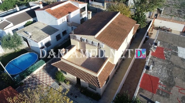 9 slaapkamer Villa te koop in Oliva Nova, Oliva met zwembad garage - € 895.000 (Ref: 9793361)