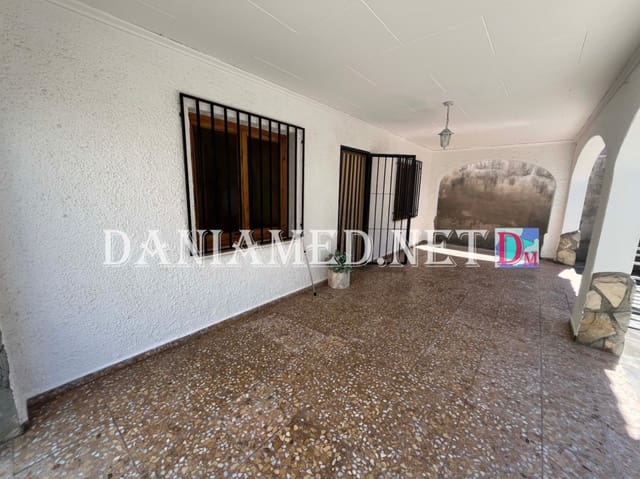 3 Zimmer Villa zu verkaufen in Oliva Playa, Oliva mit Garage - 290.000 € (Ref: 9793364)