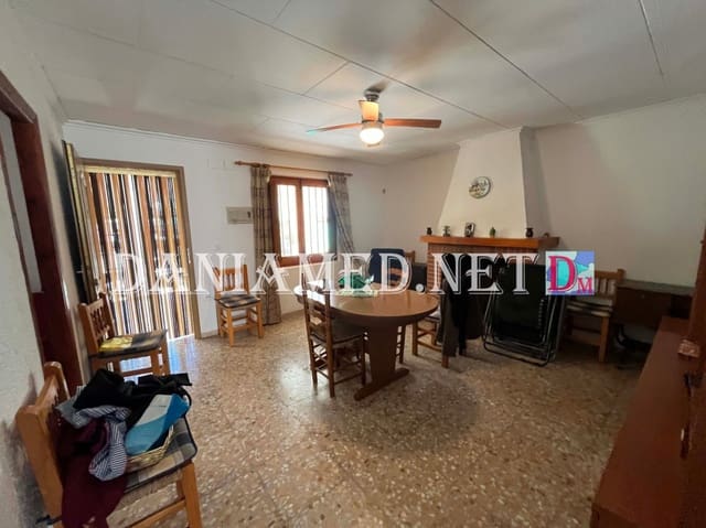 3 Zimmer Villa zu verkaufen in Oliva Playa, Oliva mit Garage - 290.000 € (Ref: 9793364)