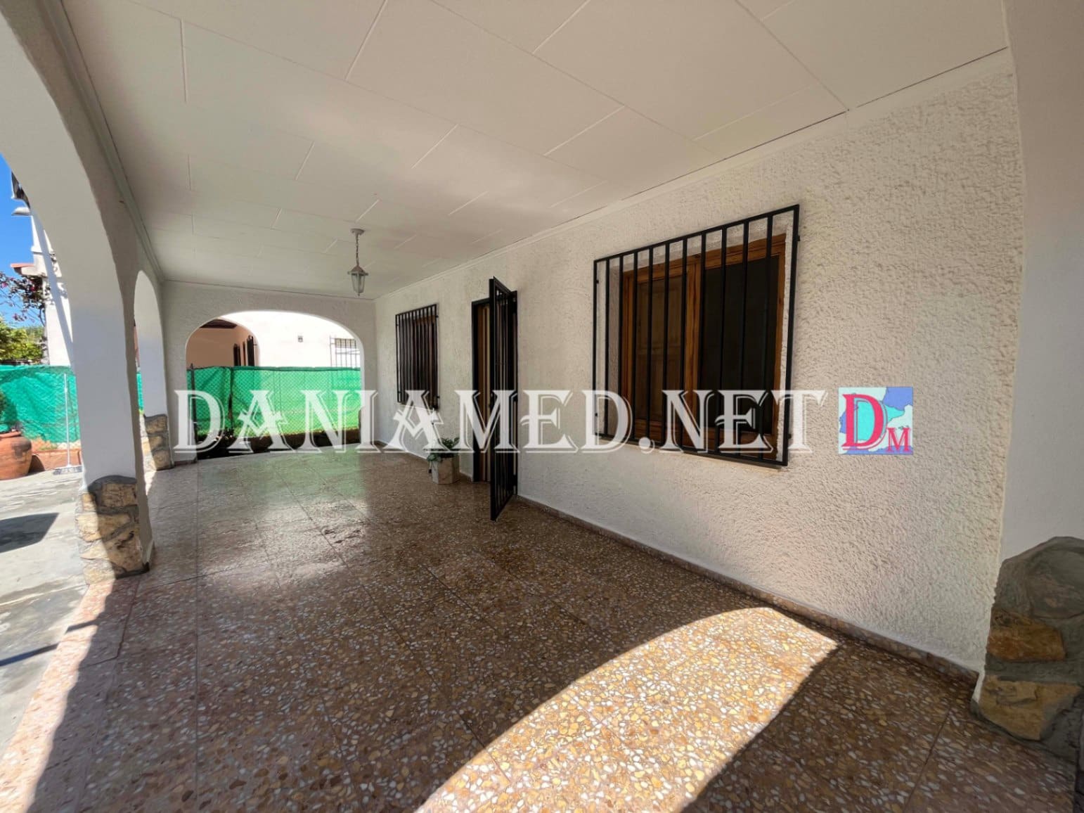Chalet de 3 habitaciones en Oliva en venta con garaje - 290.000 € (Ref: 9793364)
