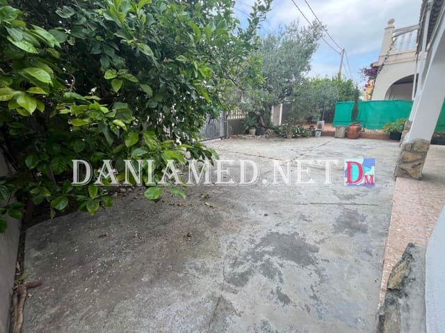 3 sypialnia Willa na sprzedaż w Oliva Playa, Oliva z garażem - 290 000 € (Ref: 9793364)