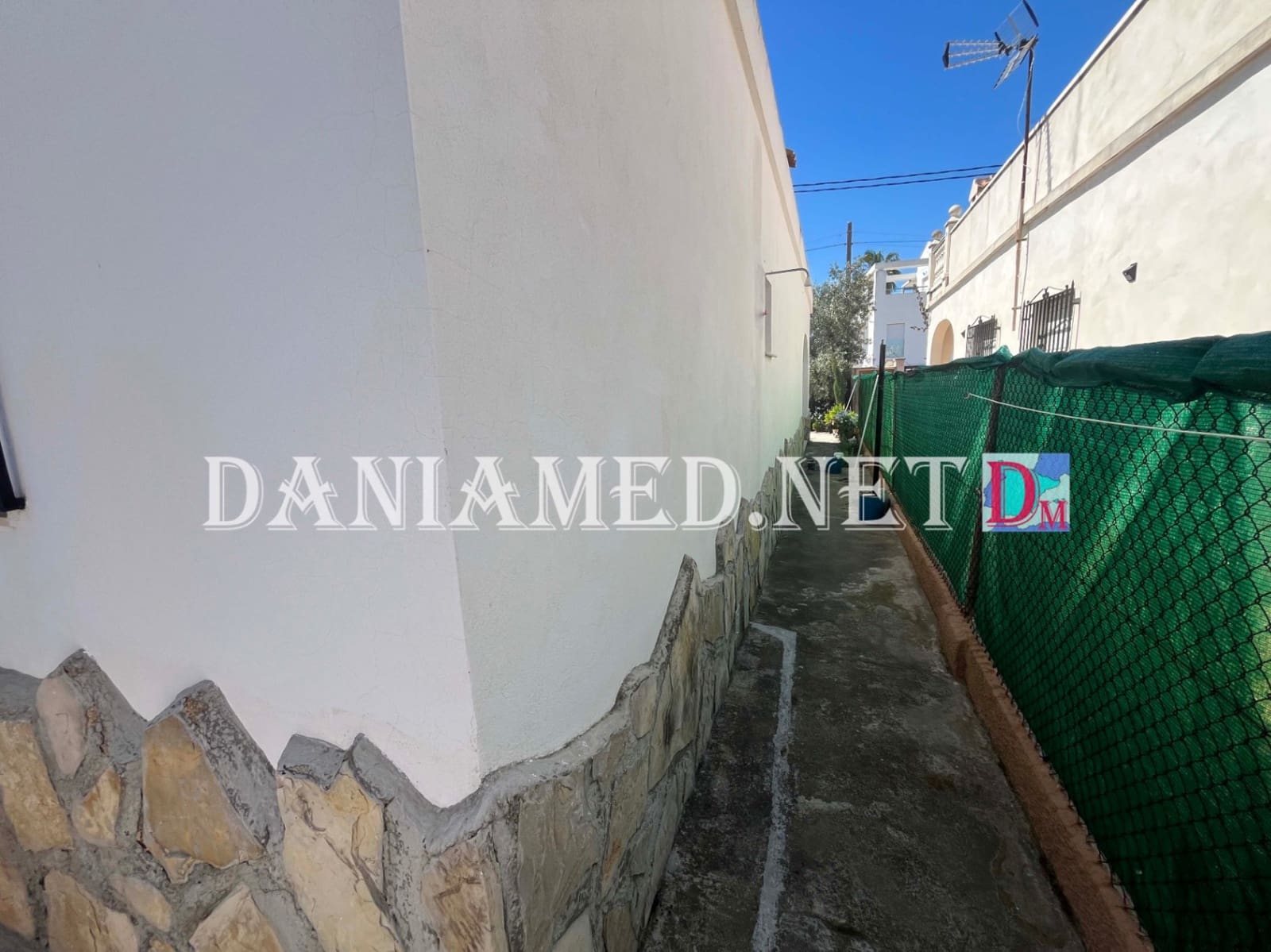 Chalet de 3 habitaciones en Oliva en venta con garaje - 290.000 € (Ref: 9793364)