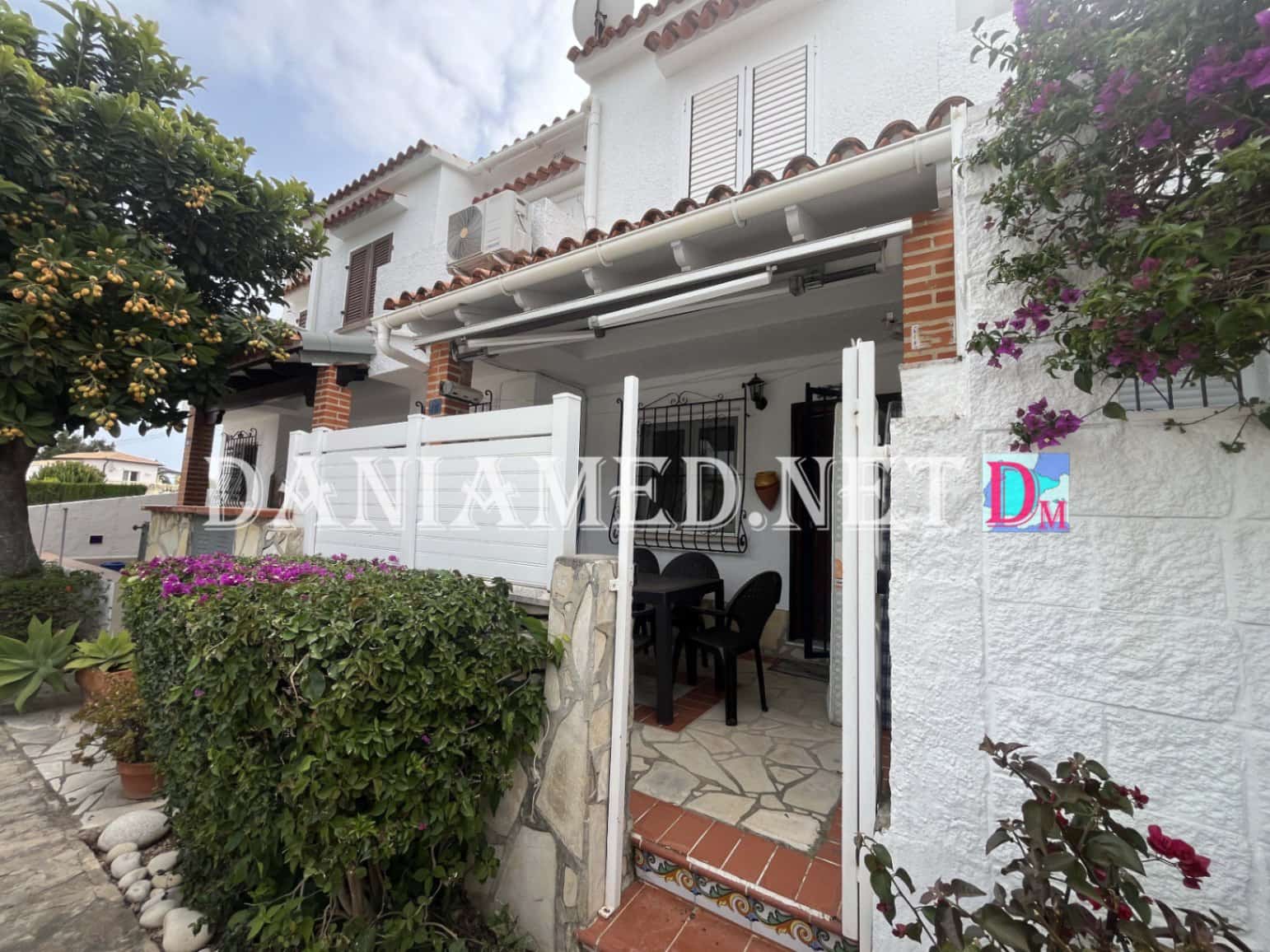 2 bedroom Terraced Villa for sale in Els Poblets with pool - € 199,000 (Ref: 9826031)