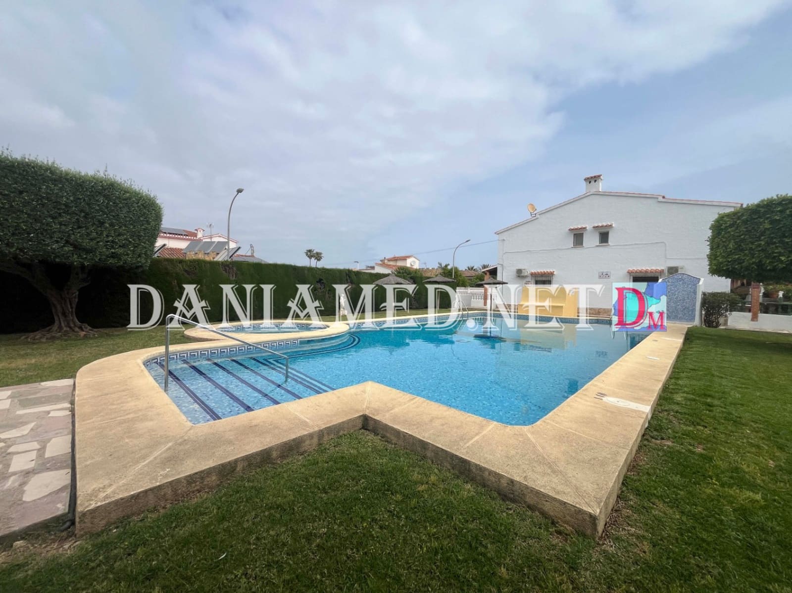 2 bedroom Terraced Villa for sale in Els Poblets with pool - € 199,000 (Ref: 9826031)