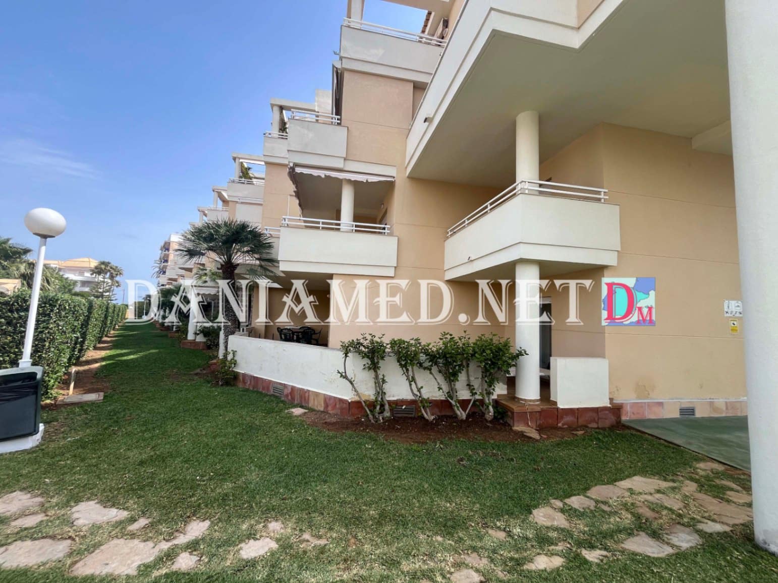 3 Zimmer Apartment zu verkaufen in Denia mit Pool Garage - 299.000 € (Ref: 9826032)