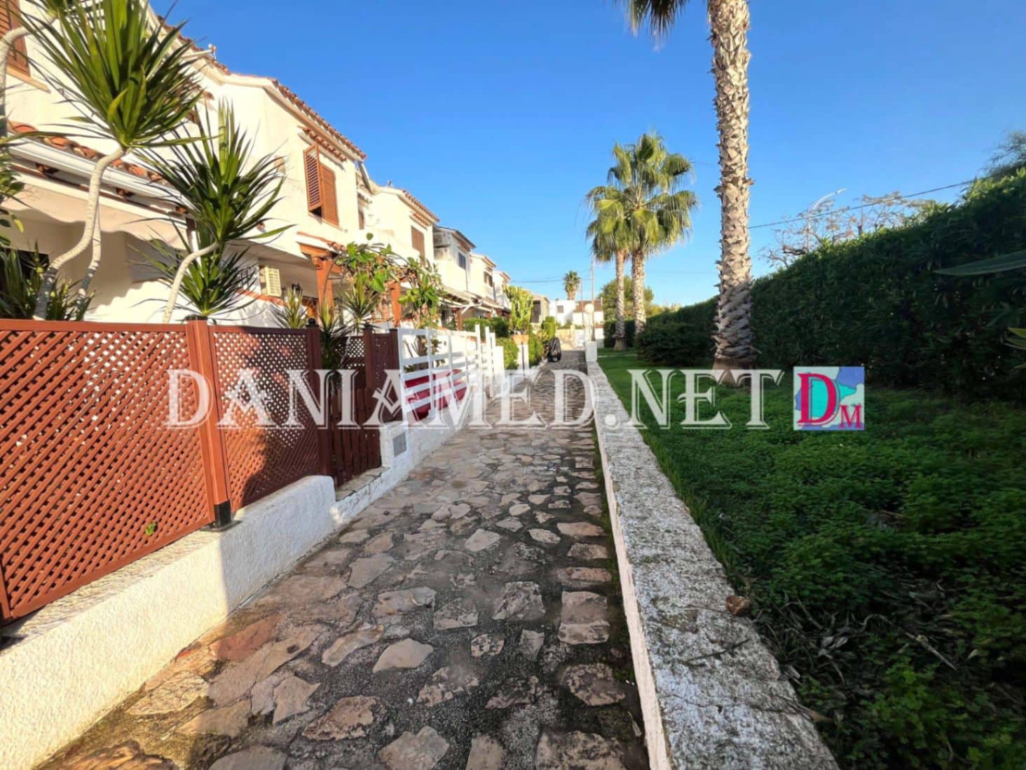 2 bedroom Terraced Villa for sale in Els Poblets with pool garage - € 249,000 (Ref: 9834669)