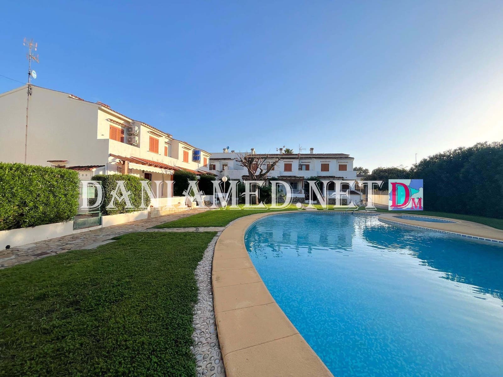 2 bedroom Terraced Villa for sale in Els Poblets with pool garage - € 249,000 (Ref: 9834669)