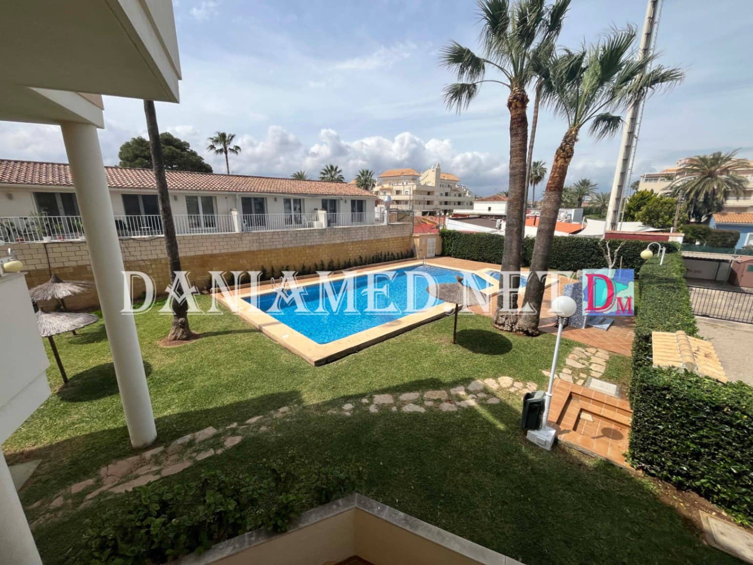 Apartamento de 3 habitaciones en Dénia en venta con piscina garaje - 299.000 € (Ref: 9834670)