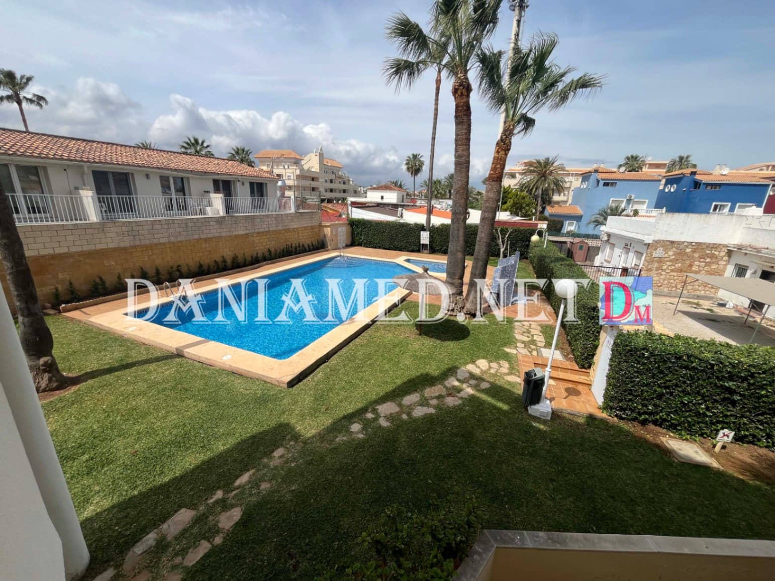 Apartamento de 3 habitaciones en Dénia en venta con piscina garaje - 299.000 € (Ref: 9834670)