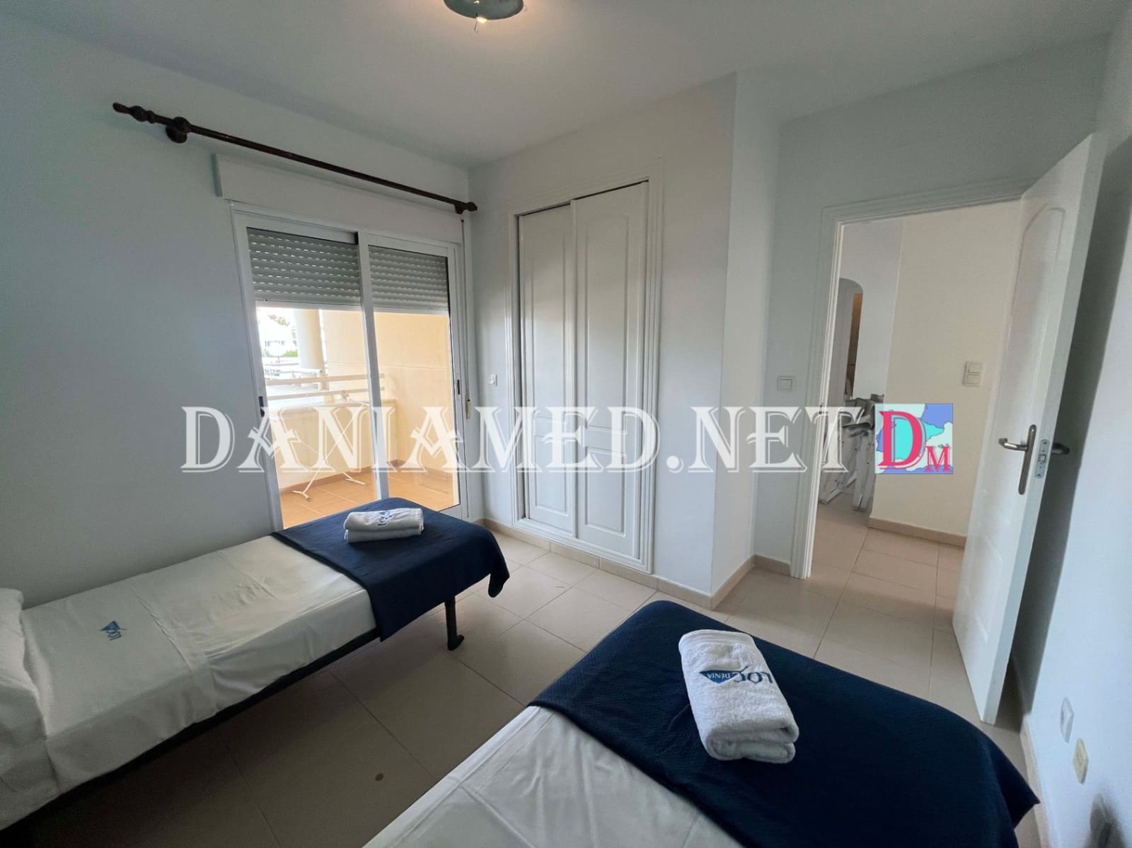 Apartamento de 3 habitaciones en Dénia en venta con piscina garaje - 299.000 € (Ref: 9834670)