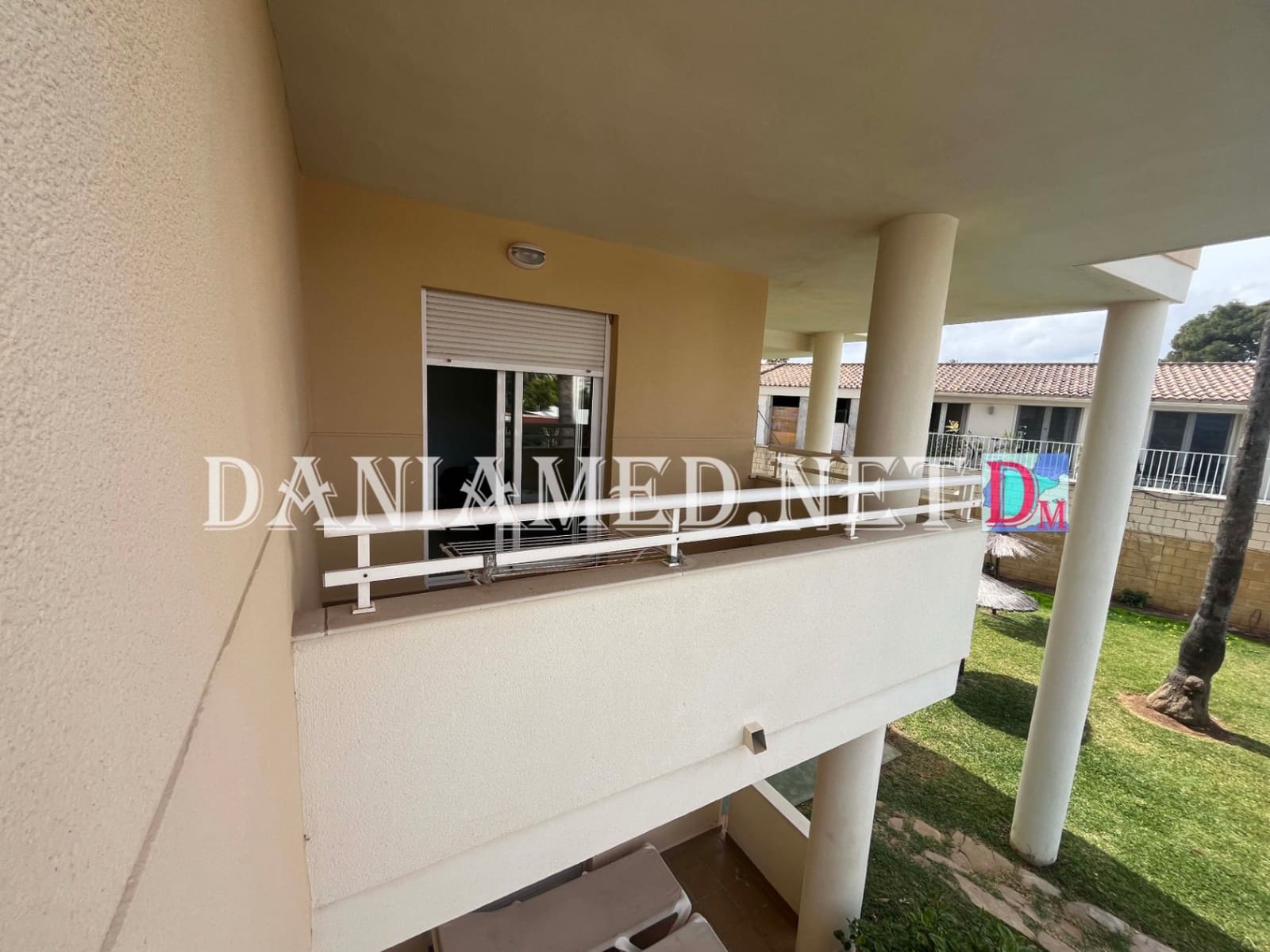 Apartamento de 3 habitaciones en Dénia en venta con piscina garaje - 299.000 € (Ref: 9834670)