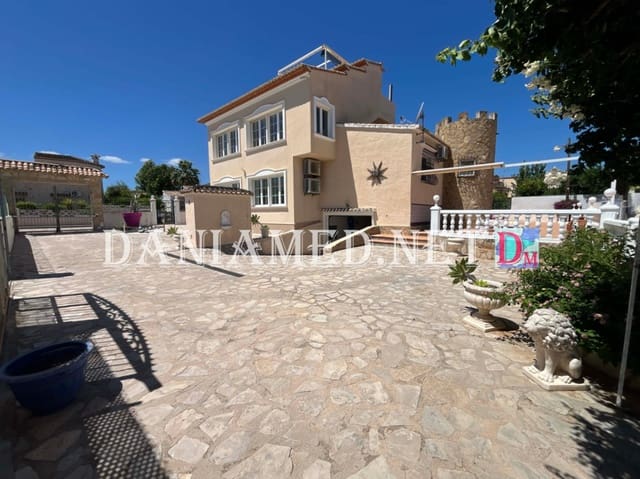 3 sypialnia Willa na sprzedaż w Els Poblets z basenem garażem - 930 000 € (Ref: 9934816)