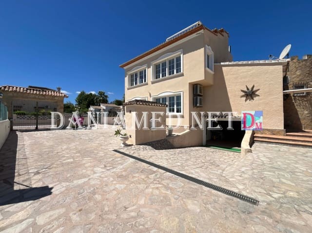 3 sypialnia Willa na sprzedaż w Els Poblets z basenem garażem - 930 000 € (Ref: 9934816)