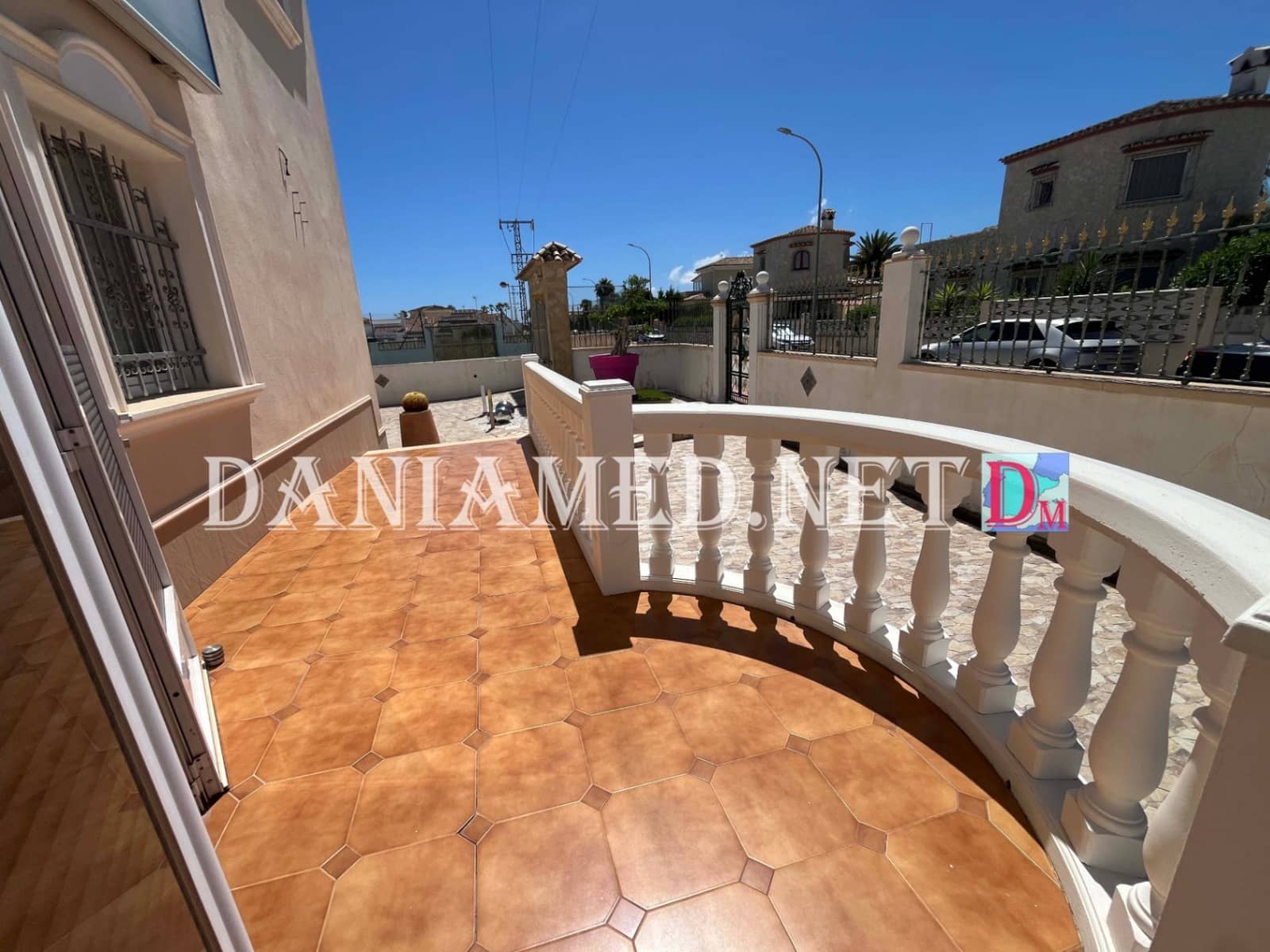 3 sovrum Villa till salu i Els Poblets med pool garage - 930 000 € (Ref: 9934816)