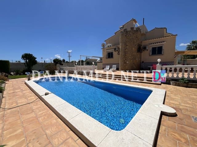 3 soveværelse Villa til salg i Els Poblets med swimmingpool garage - € 930.000 (Ref: 9934816)