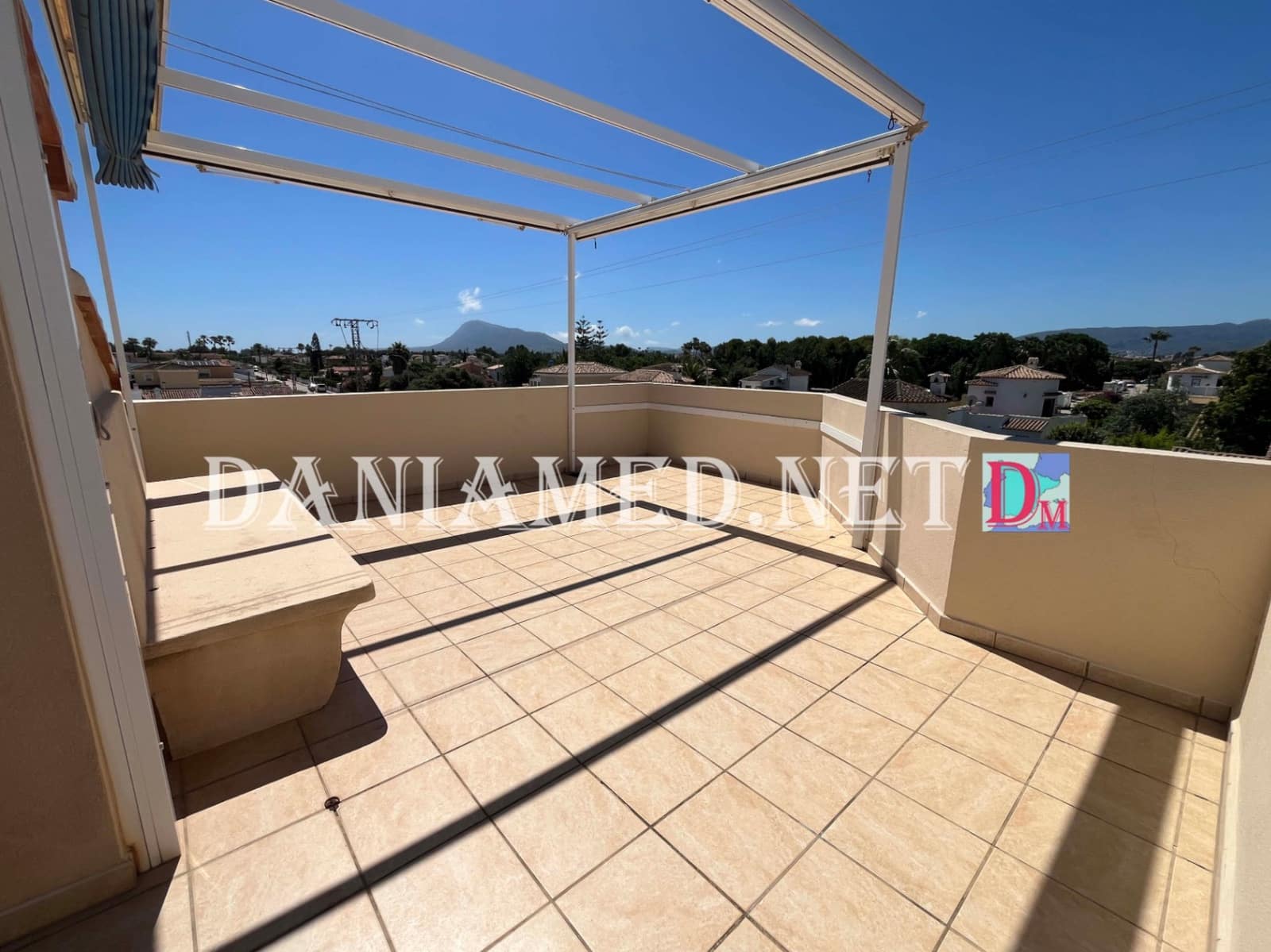 3 sovrum Villa till salu i Els Poblets med pool garage - 930 000 € (Ref: 9934816)