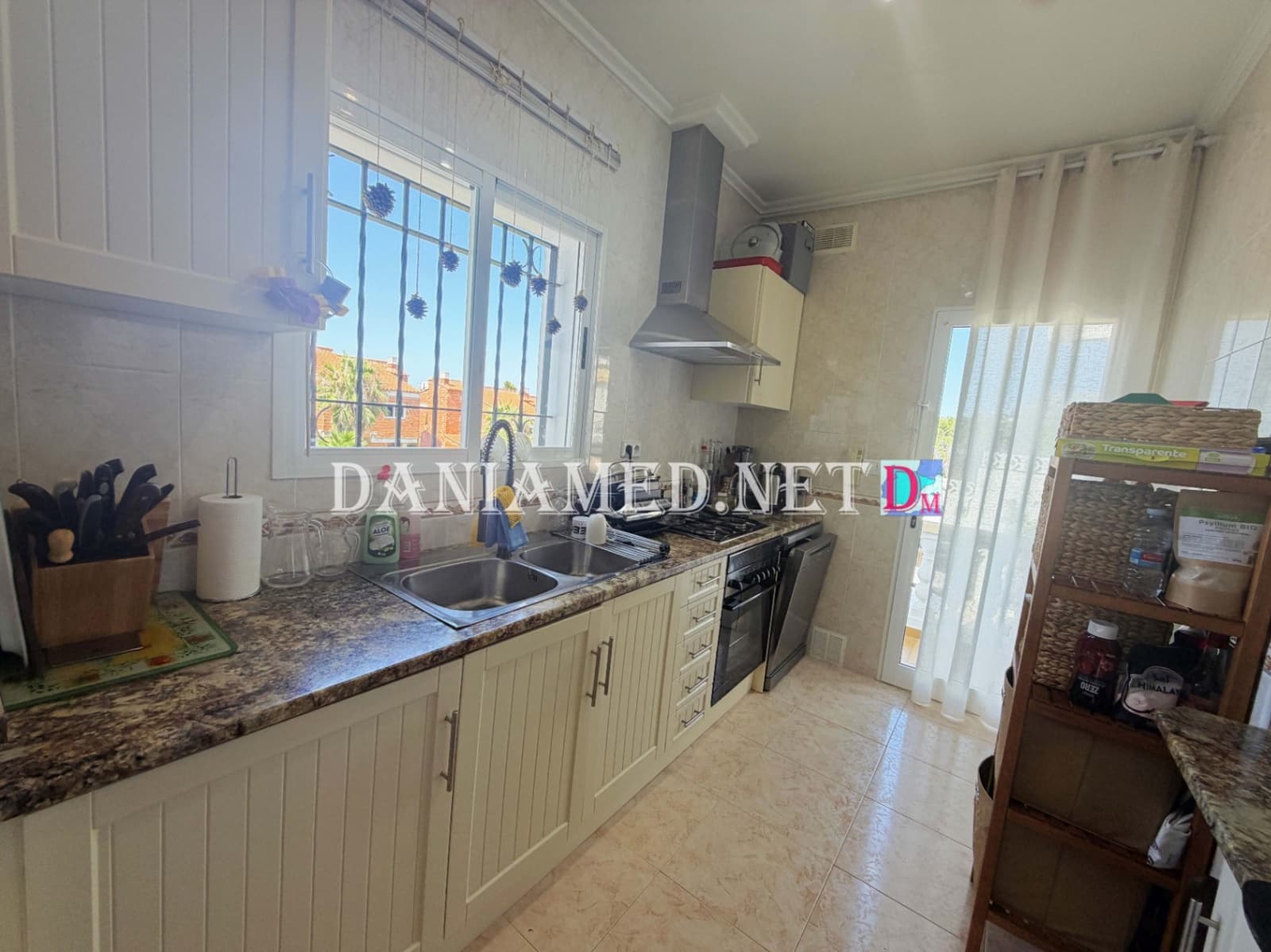 2 slaapkamer Villa te koop in Rafol de Almunia met zwembad garage - € 410.000 (Ref: 9956625)