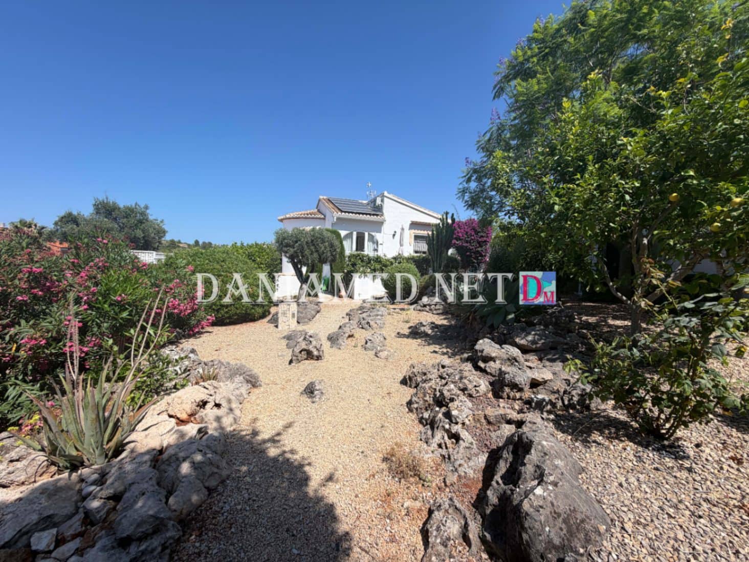 2 slaapkamer Villa te koop in Rafol de Almunia met zwembad garage - € 410.000 (Ref: 9956625)