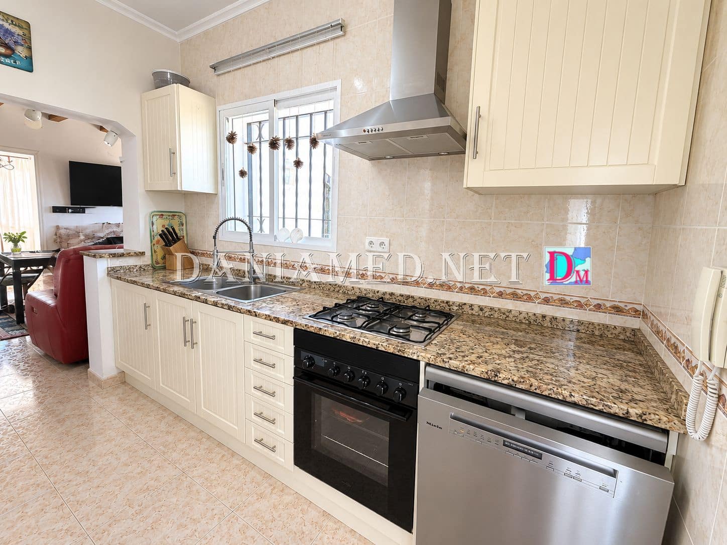 2 bedroom Villa for sale in Rafol de Almunia with pool garage - € 410,000 (Ref: 9956625)
