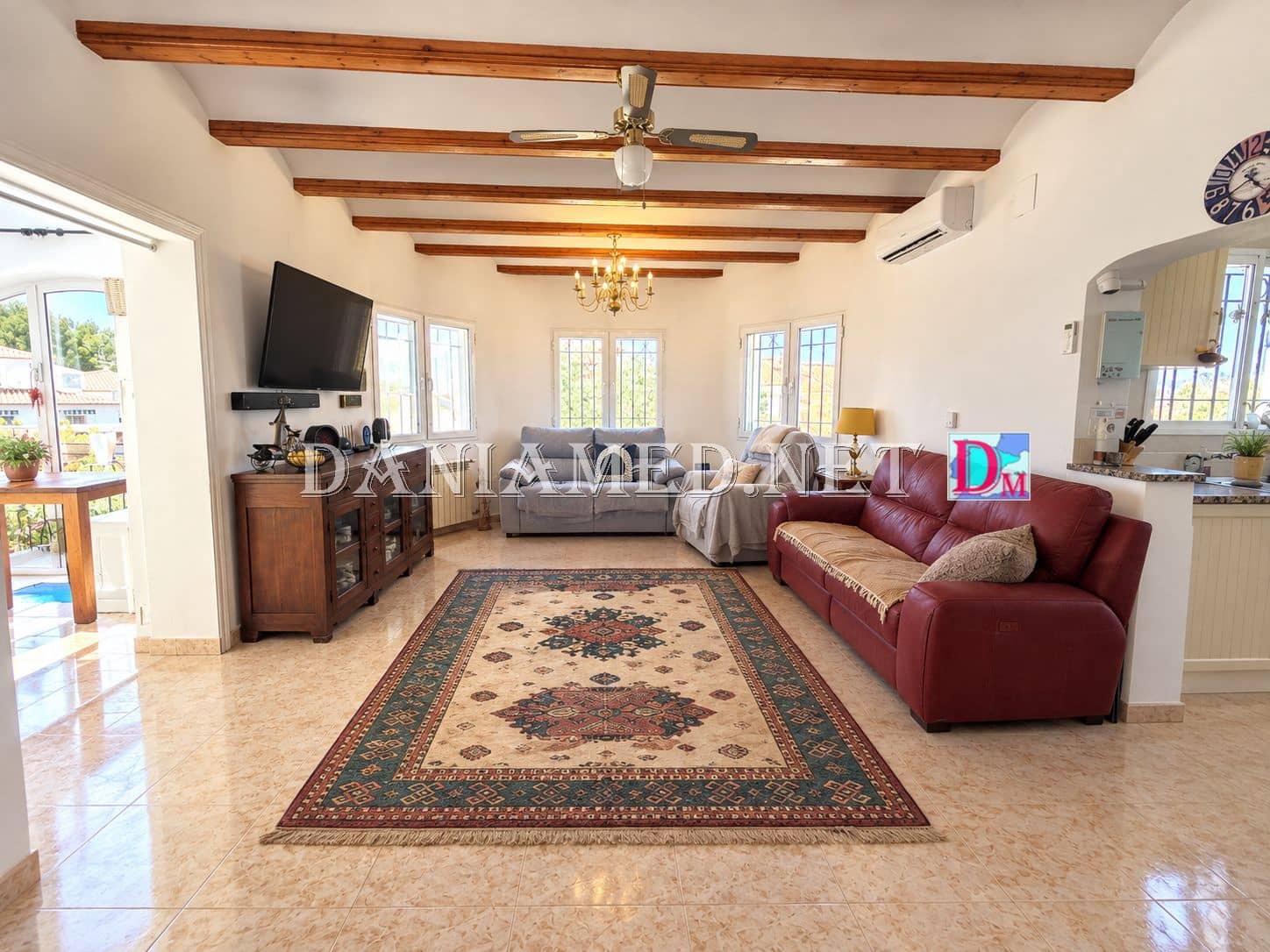 2 bedroom Villa for sale in Rafol de Almunia with pool garage - € 410,000 (Ref: 9956625)