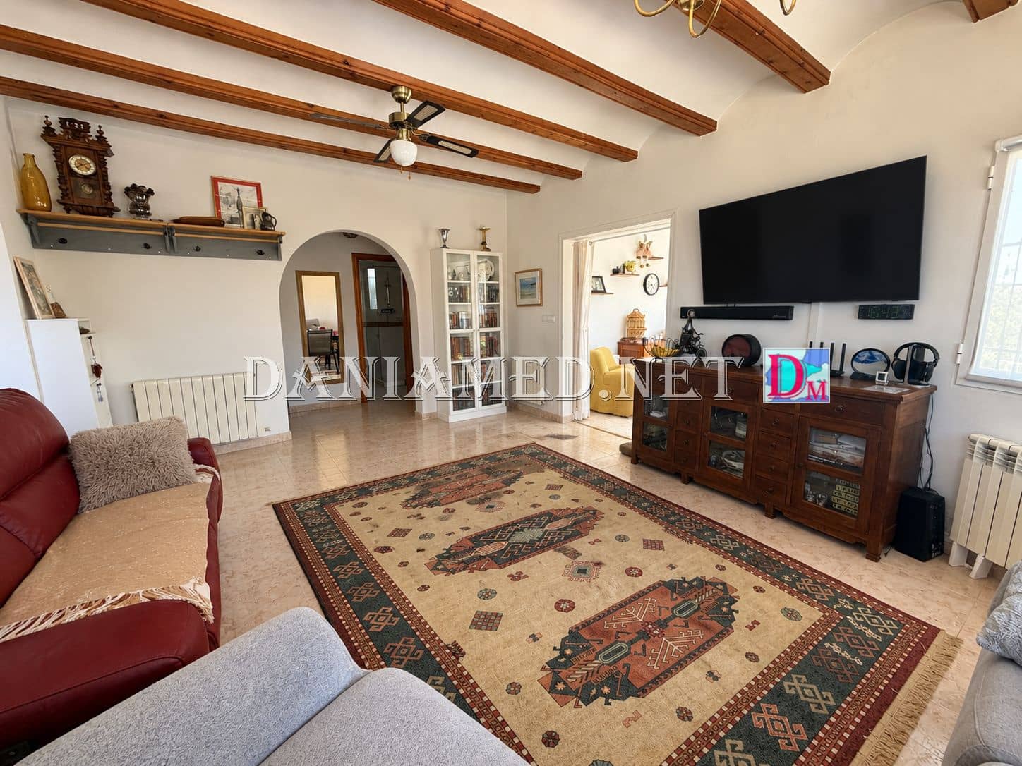 2 bedroom Villa for sale in Rafol de Almunia with pool garage - € 410,000 (Ref: 9956625)
