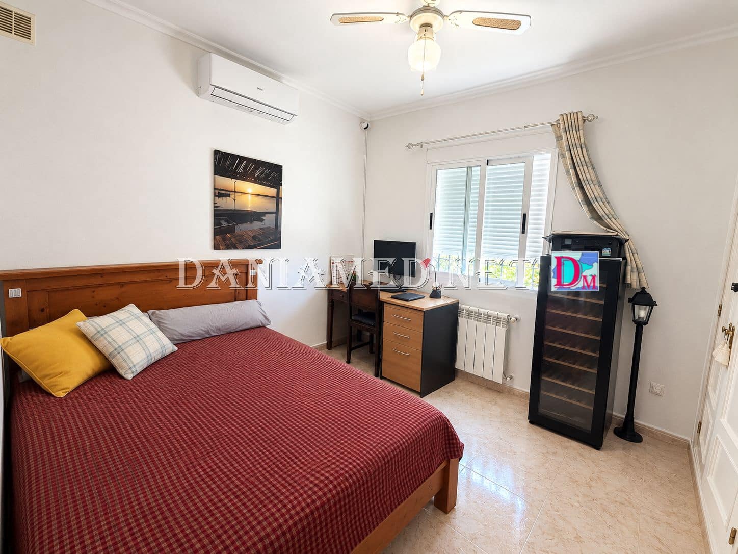 2 bedroom Villa for sale in Rafol de Almunia with pool garage - € 410,000 (Ref: 9956625)