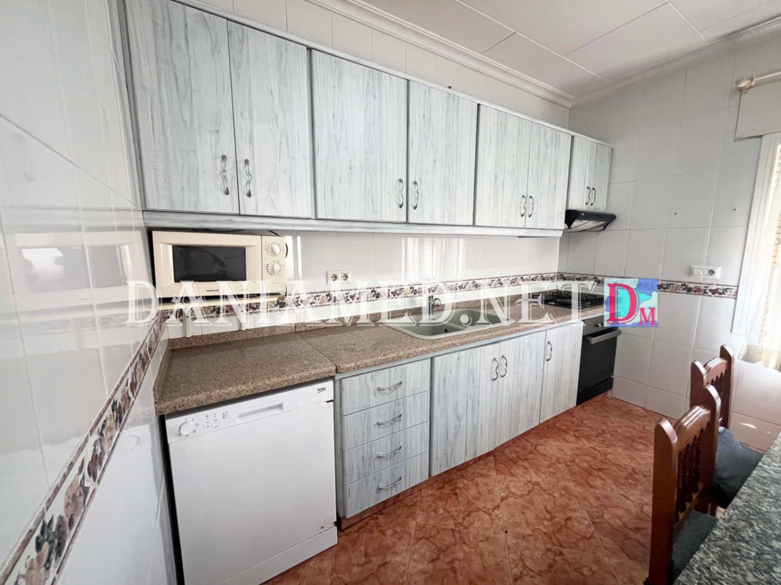 7 soveværelse Byhus til salg i Els Poblets med garage - € 699.000 (Ref: 9973992)