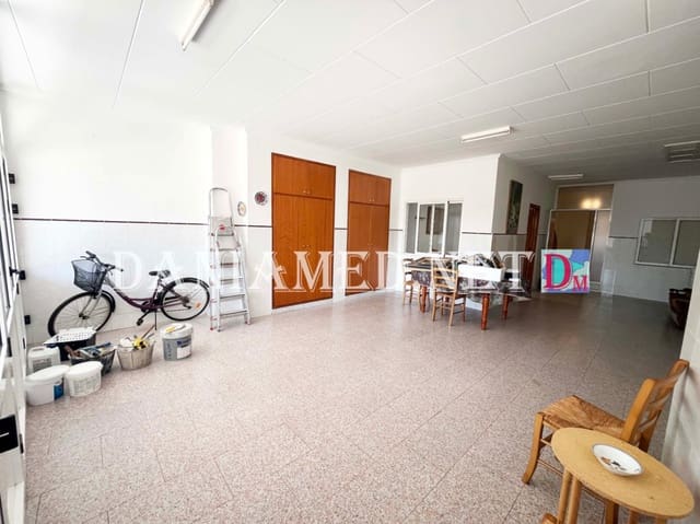 7 soveværelse Byhus til salg i Els Poblets med garage - € 699.000 (Ref: 9973992)