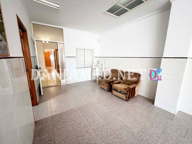 7 soveværelse Byhus til salg i Els Poblets med garage - € 699.000 (Ref: 9973992)