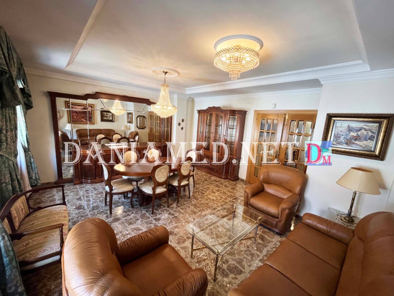 7 soveværelse Byhus til salg i Els Poblets med garage - € 699.000 (Ref: 9973992)