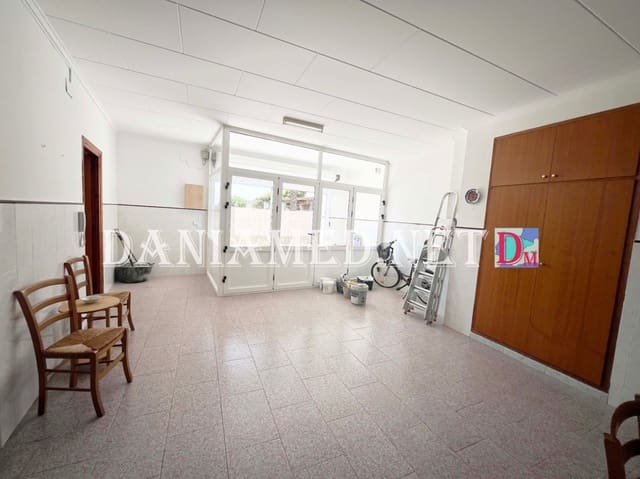 7 soveværelse Byhus til salg i Els Poblets med garage - € 699.000 (Ref: 9973992)