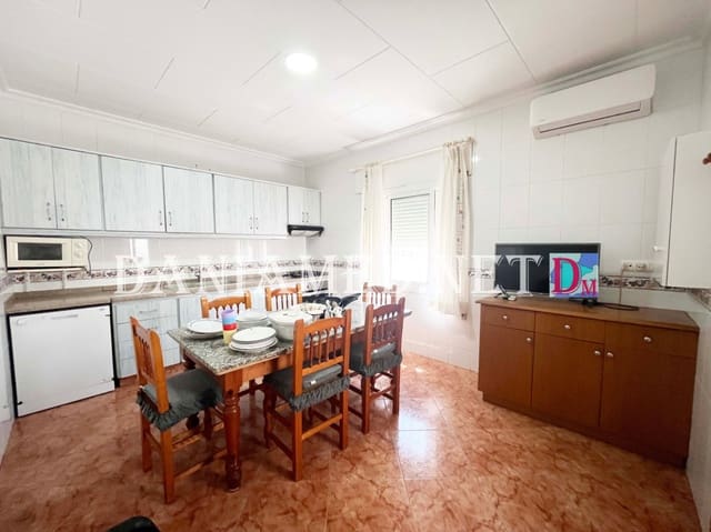 7 soveværelse Byhus til salg i Els Poblets med garage - € 699.000 (Ref: 9973992)