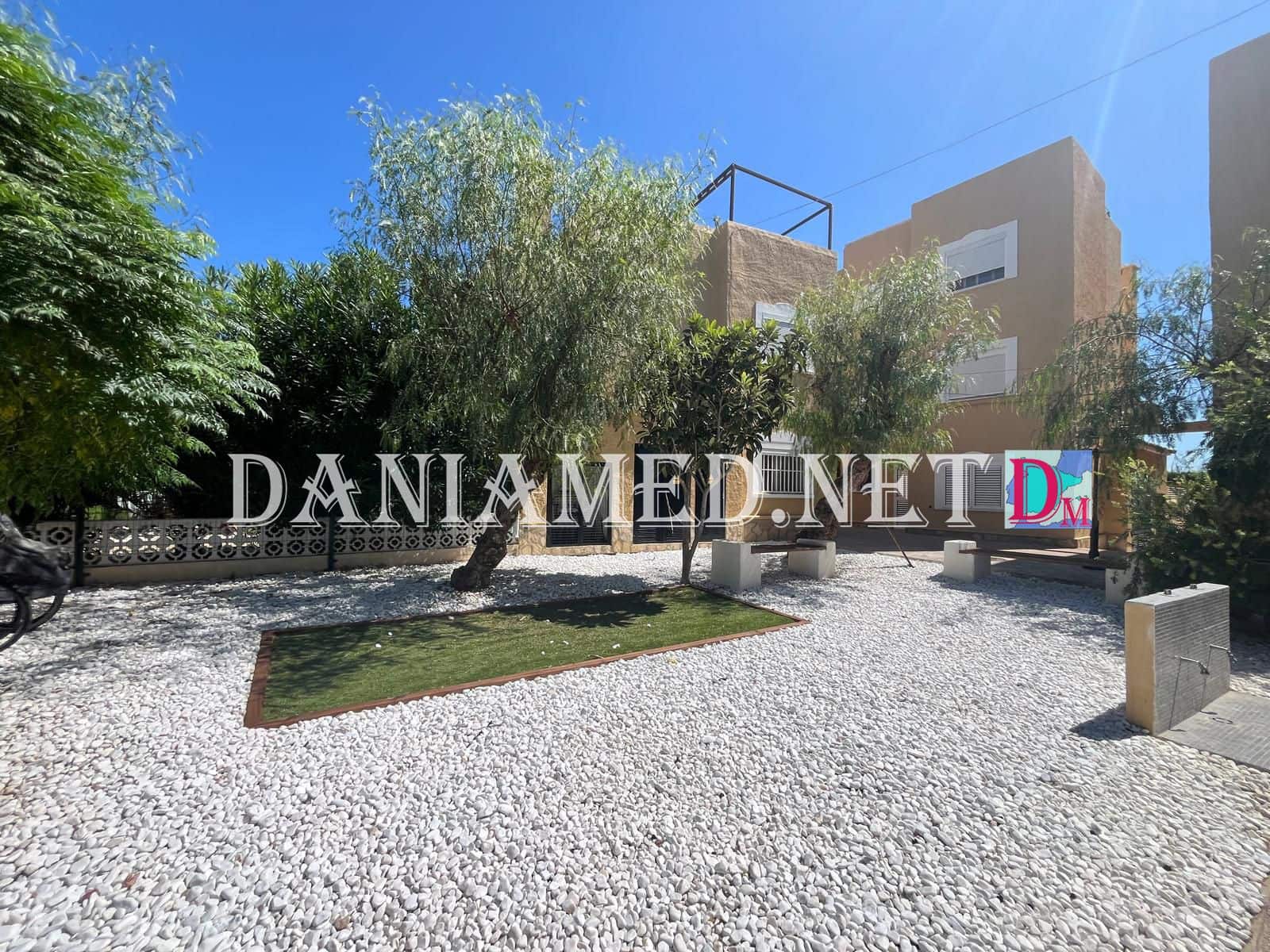 2 slaapkamer Appartement te koop in Denia met garage - € 169.000 (Ref: 9977755)