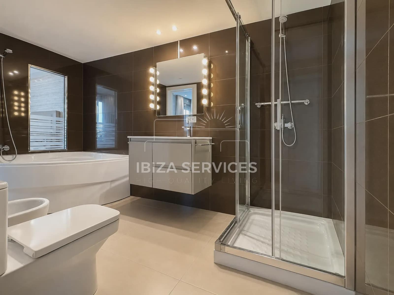 5 bedroom Terraced Villa for sale in Talamanca with pool garage - € 1,995,000 (Ref: 10038575)