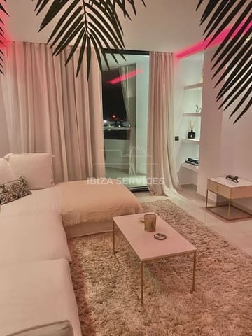 2 soverom Leilighet til leie i Ibiza by med svømmebasseng - € 2 200 (Ref: 10050489)