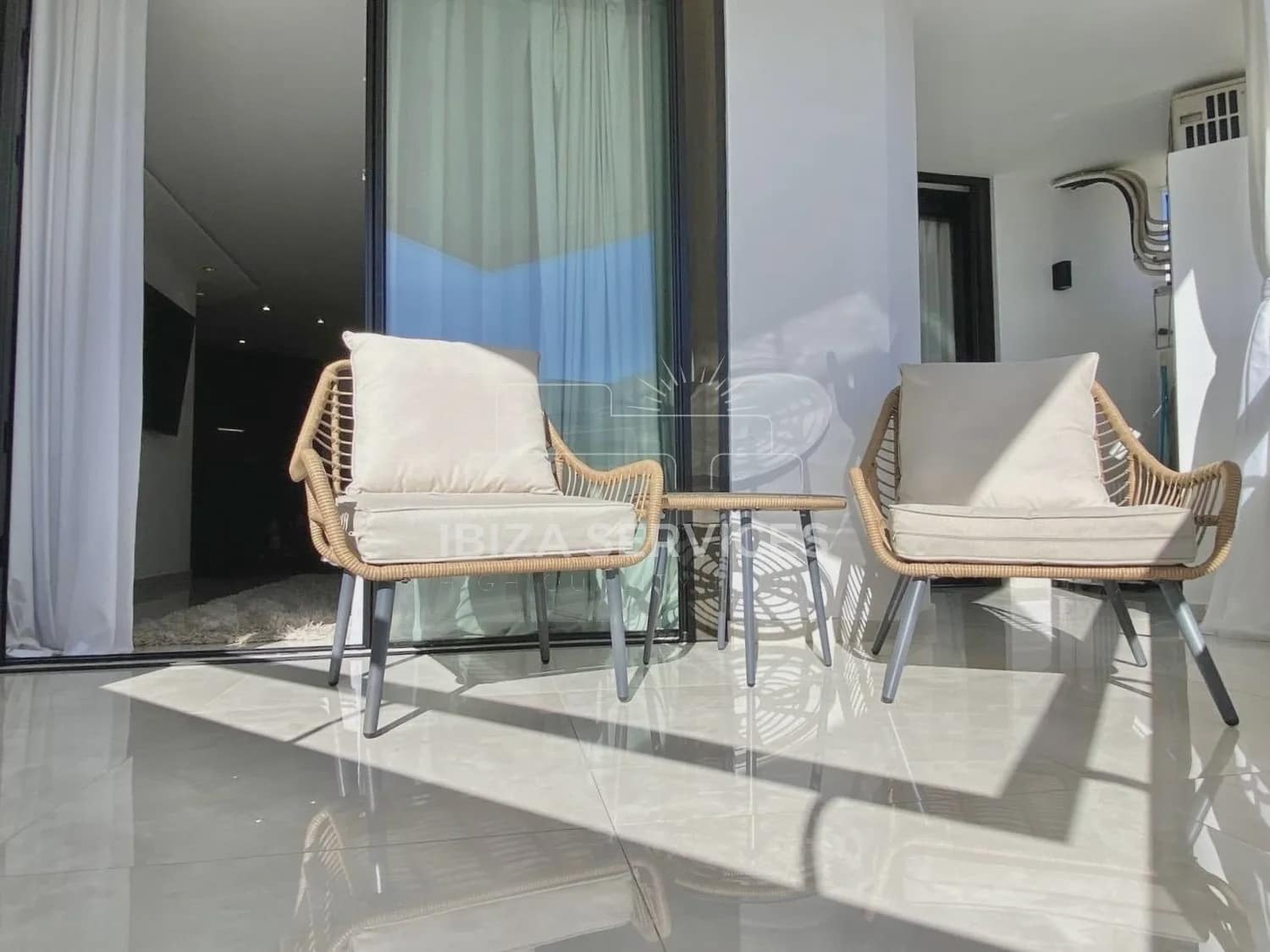 2 soverom Leilighet til leie i Ibiza by med svømmebasseng - € 2 200 (Ref: 10050489)