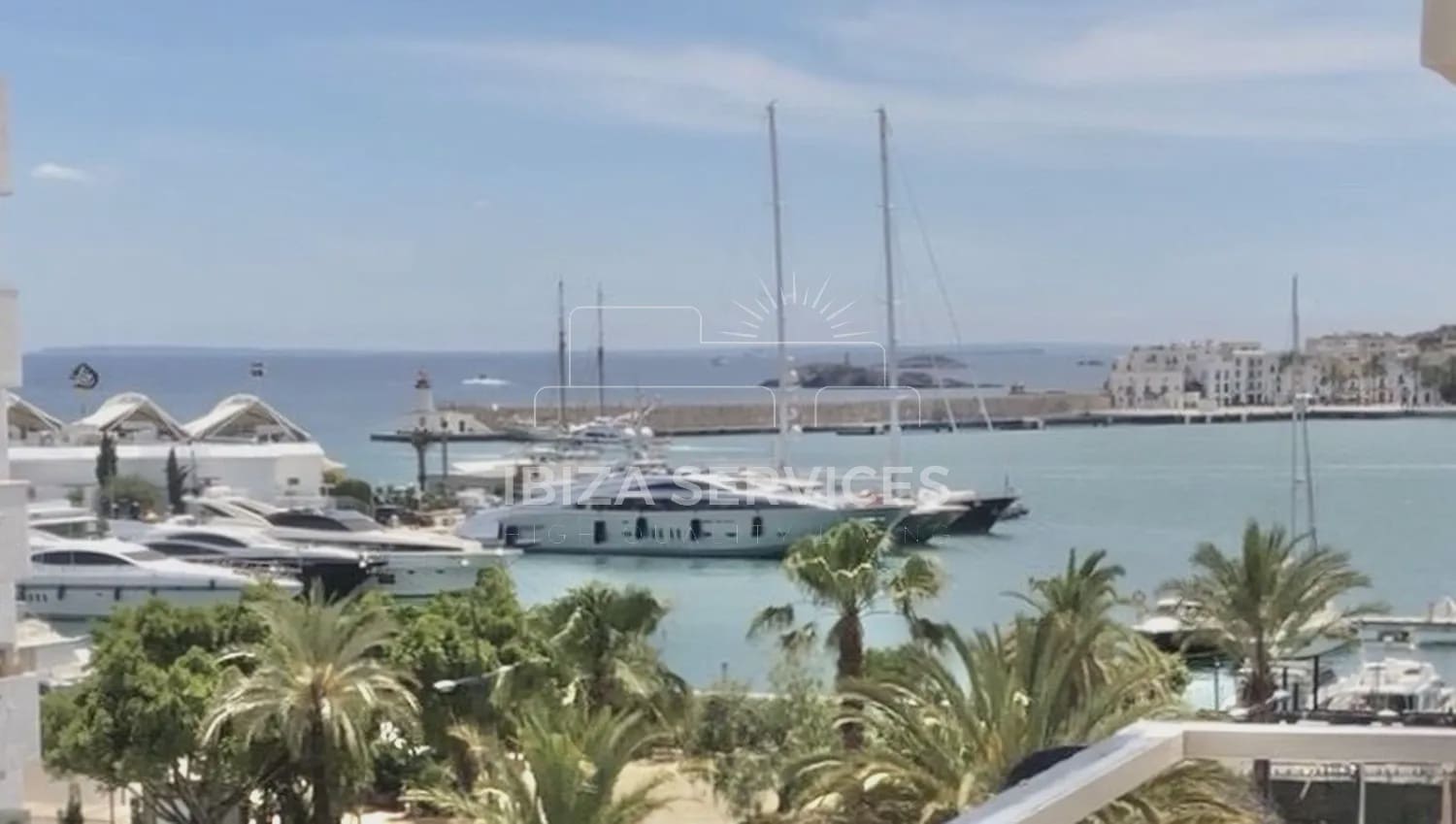 2 soverom Leilighet til leie i Ibiza by med svømmebasseng - € 2 200 (Ref: 10050489)